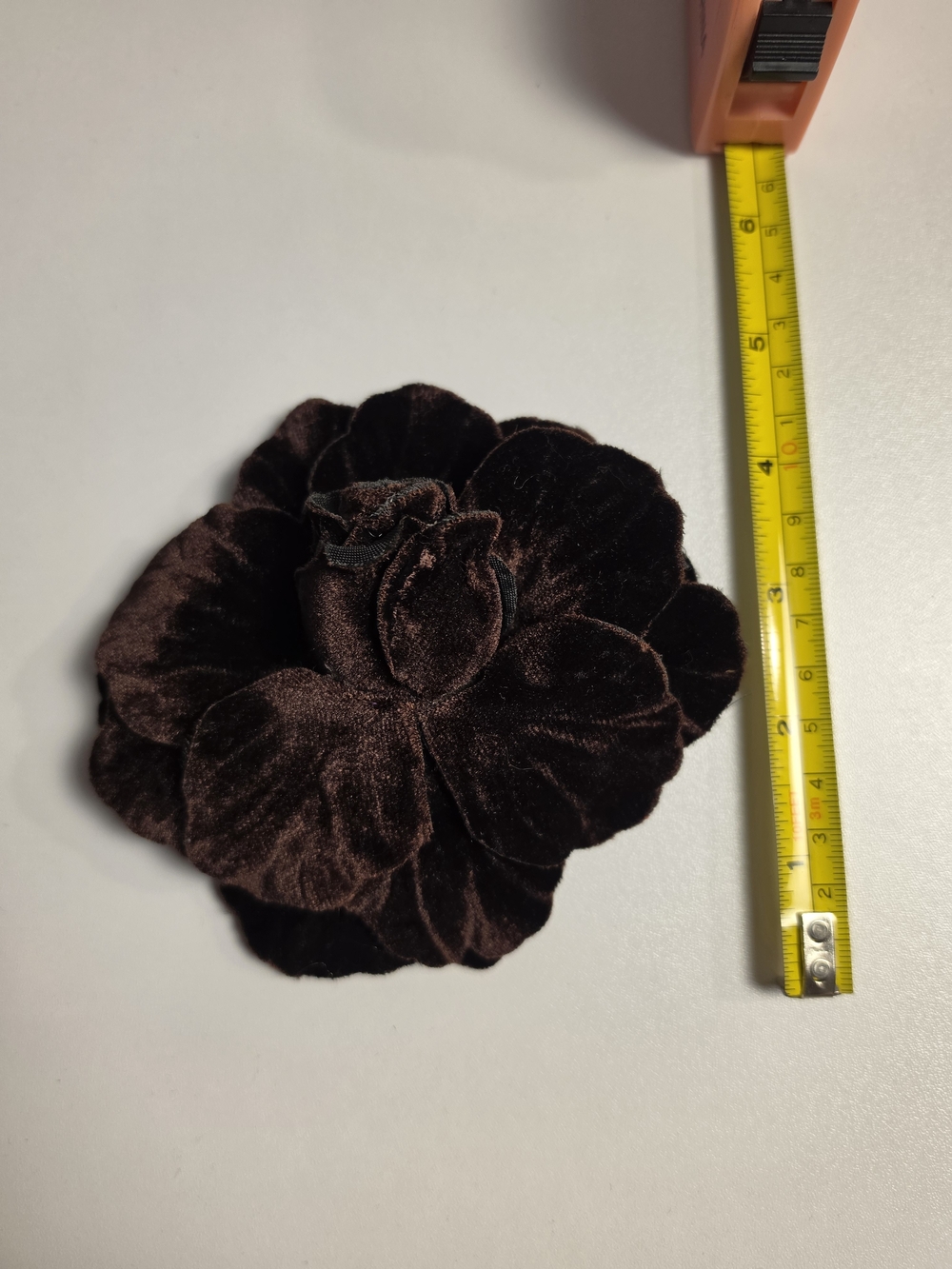 Vintage Brown Velvet Rose Brooch Pin - Picture 5 of 6